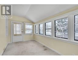 64 MACKAY AVENUE - 5