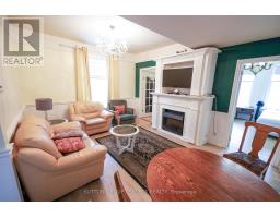 552 ADELAIDE STREET N - 12