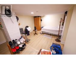 552 ADELAIDE STREET N - 21