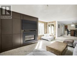 694 COLBORNE STREET - 14