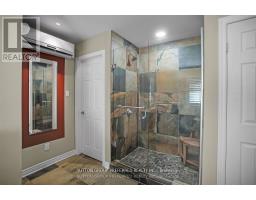 694 COLBORNE STREET - 25