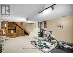 694 COLBORNE STREET - 26