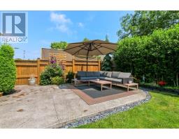 19 ST.ANDREWS DRIVE - 36