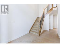 1689 BRAYFORD AVENUE - 17