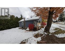 8516 TOWNSEND LINE - 3