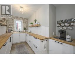 515 EMERY STREET E - 11