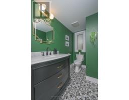 515 EMERY STREET E - 13