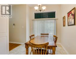 66 - 250 NORTH CENTRE ROAD - 13