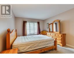 66 - 250 NORTH CENTRE ROAD - 24