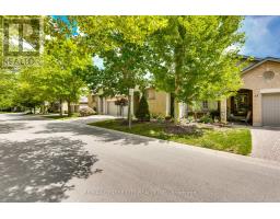 66 - 250 NORTH CENTRE ROAD - 3