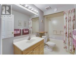 66 - 250 NORTH CENTRE ROAD - 36