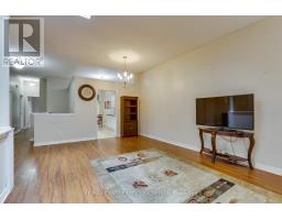 66 - 250 NORTH CENTRE ROAD - 8