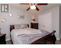 53 AUGUSTA CRESCENT - 22