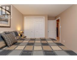 53 AUGUSTA CRESCENT - 34