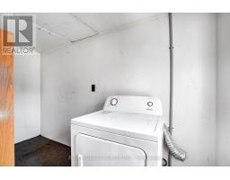 22557 QUEENS LINE - 23