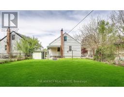 489 SALISBURY STREET - 18