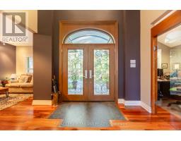 10016 THE TRAIL - 12