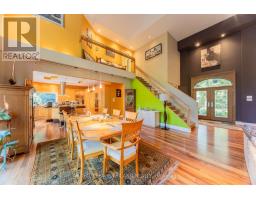 10016 THE TRAIL - 15