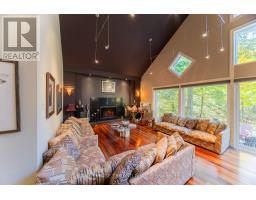 10016 THE TRAIL - 22