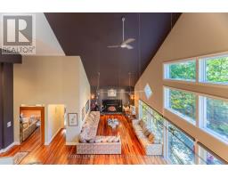 10016 THE TRAIL - 24