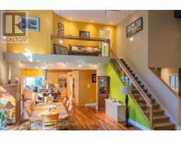 10016 THE TRAIL - 29