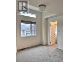 18 WHITTON DRIVE - 13