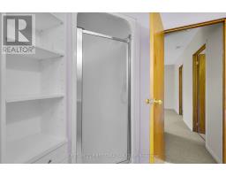 42 BRISCOE STREET E - 25