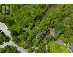 2 GROSVENOR STREET - 37