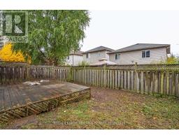 1024 BLYTHWOOD ROAD - 38