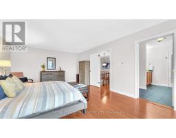 924 FARNHAM ROAD - 23