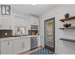 74 EMERY STREET E - 17