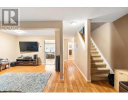 67 - 1990 WAVELL STREET - 9