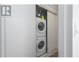 903 - 544 TALBOT STREET - 32