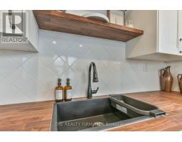 203 HARLEY STREET - 8