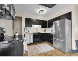 18 - 1138 KIPPS LANE E - 16