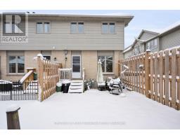 18 - 1138 KIPPS LANE E - 43