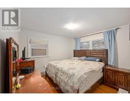 629 VICTORIA STREET - 20