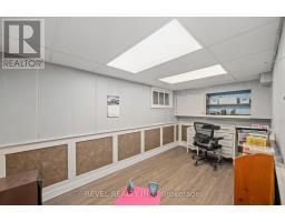 629 VICTORIA STREET - 22