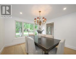 50 MERIDENE CRESCENT E - 25