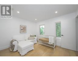 50 MERIDENE CRESCENT E - 40