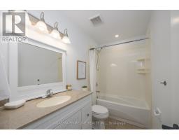 50 MERIDENE CRESCENT E - 41