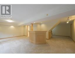 50 MERIDENE CRESCENT E - 45