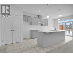 23 - 1080 UPPERPOINT AVENUE - 14