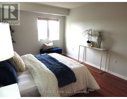 504 - 858 COMMISSIONERS ROAD E - 21