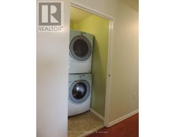 504 - 858 COMMISSIONERS ROAD E - 28