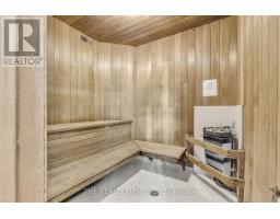 504 - 858 COMMISSIONERS ROAD E - 33