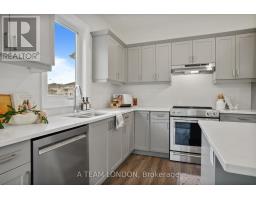 72 THE PROMENADE - 12