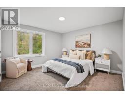 72 THE PROMENADE - 19