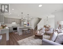 72 THE PROMENADE - 6