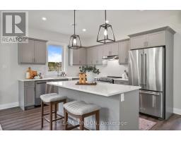 72 THE PROMENADE - 9